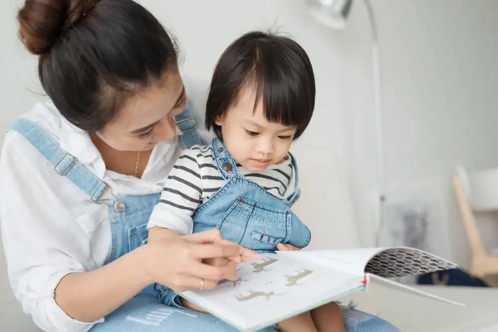 Asah Rasa Empati Anak dan Kebiasaan Berbagi Lewat 5 Aktivitas Bersama Keluarga di Ramadan Ini