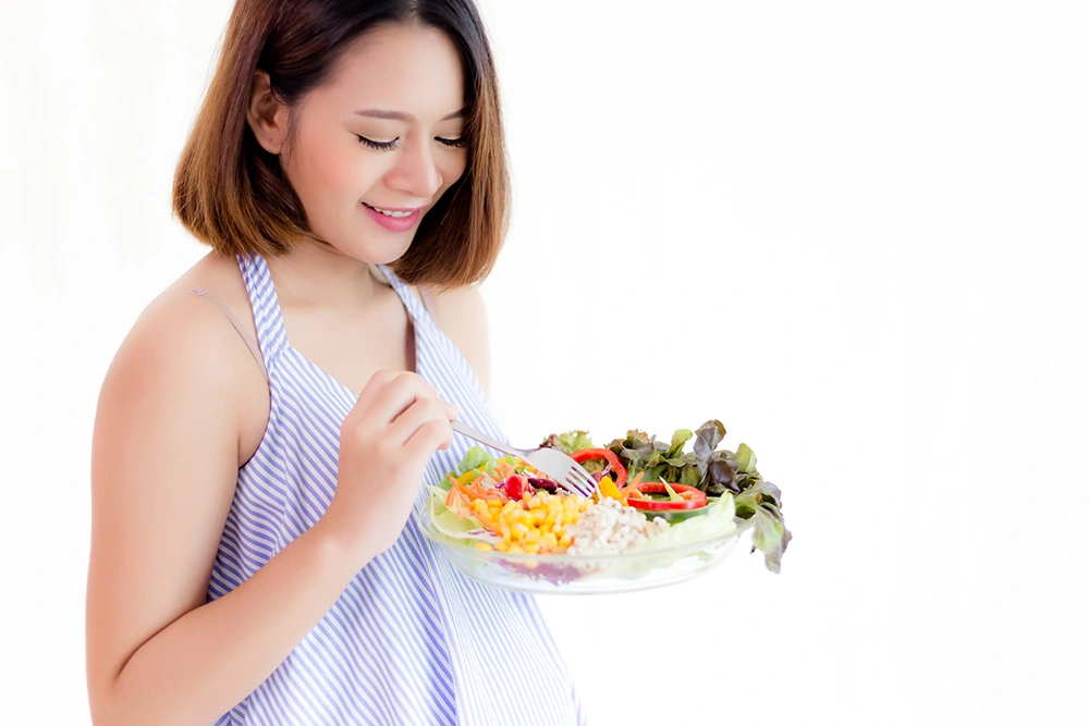 Pola makan sehat akan memperlancar produksi ASI sekaligus meningkatkan kualitasnya